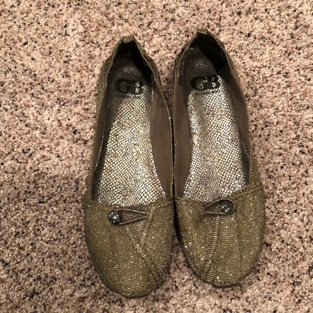 Sparkly Gianna Bini flats